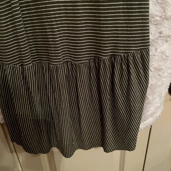 Hem & Thread Tank - Picture 6 of 8